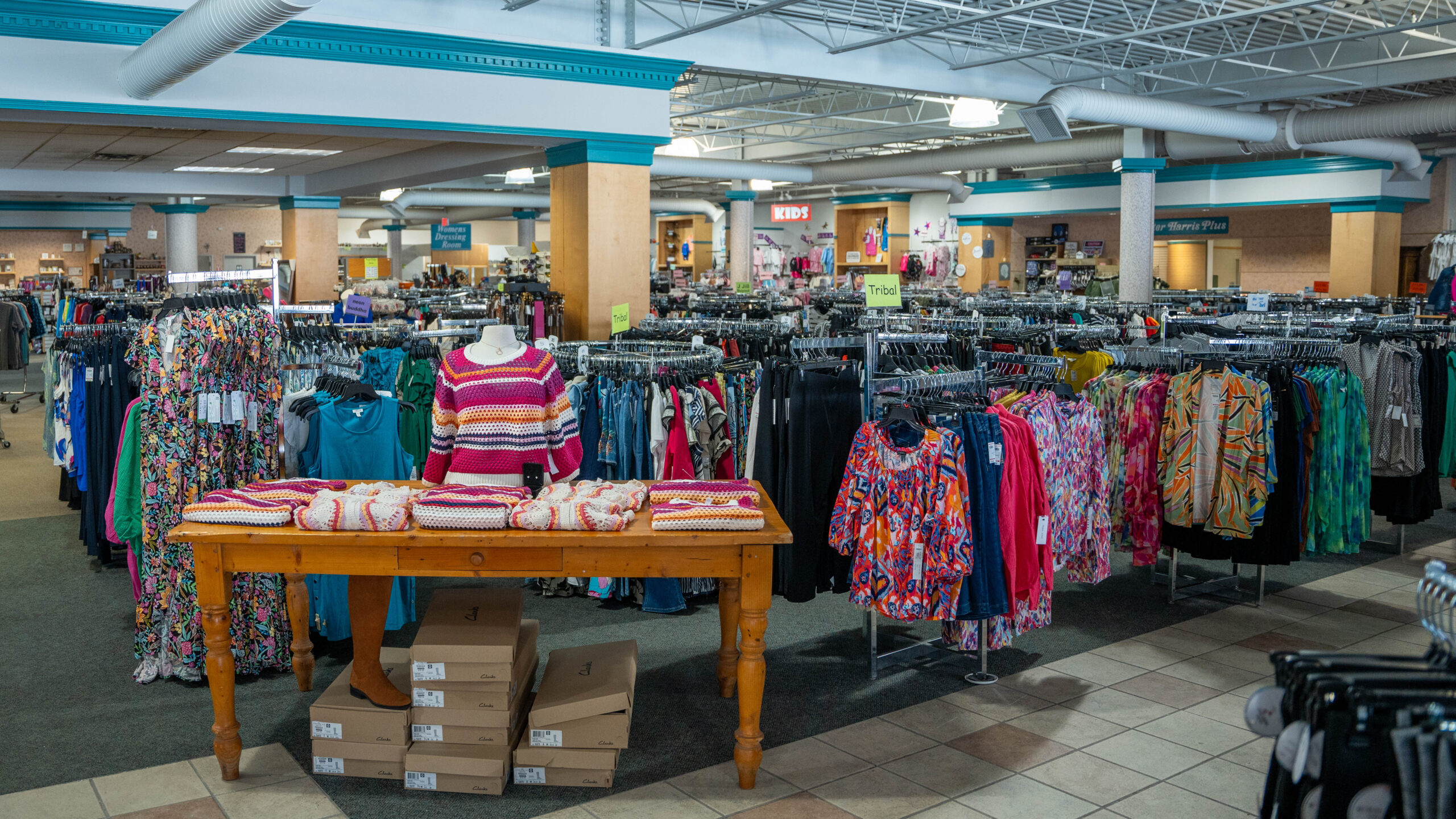 overview image of clothing at latham label shopper